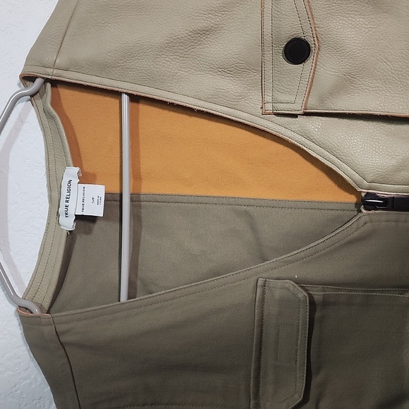 Used True Religion Jacket and Vest Set. Fantastic condition. Super dope colors! - Picture 4 of 16